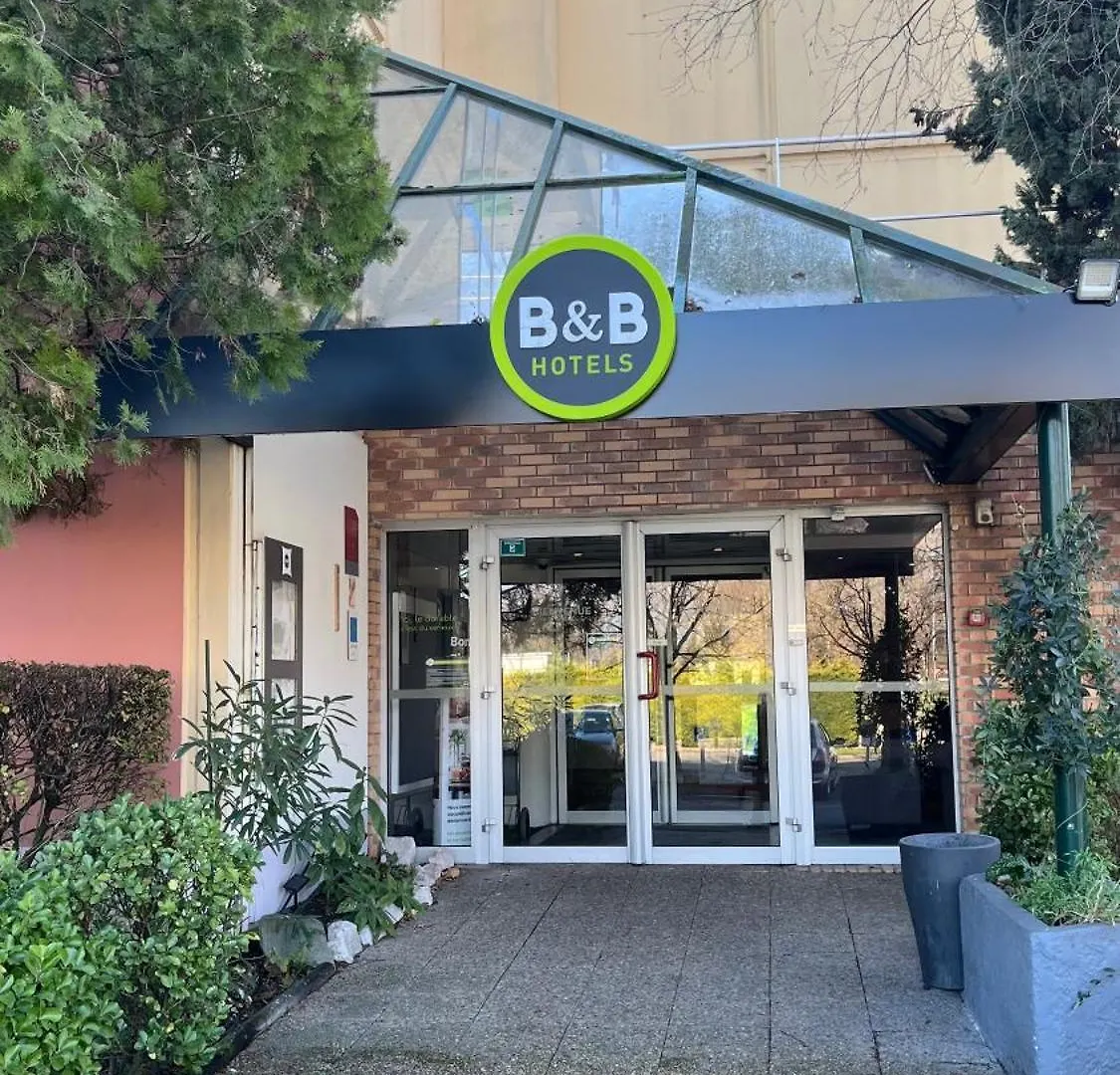 *** Hotel ibis Grenoble Université Gières France