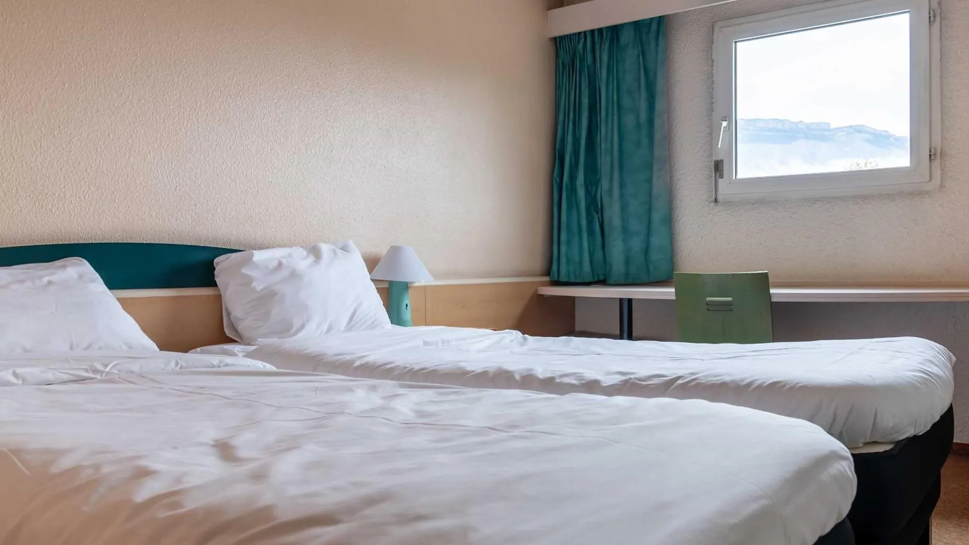 ***  B&B Hotel Grenoble Universite 2 Gieres France