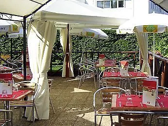 B&B Hotel Grenoble Universite 2 Gières